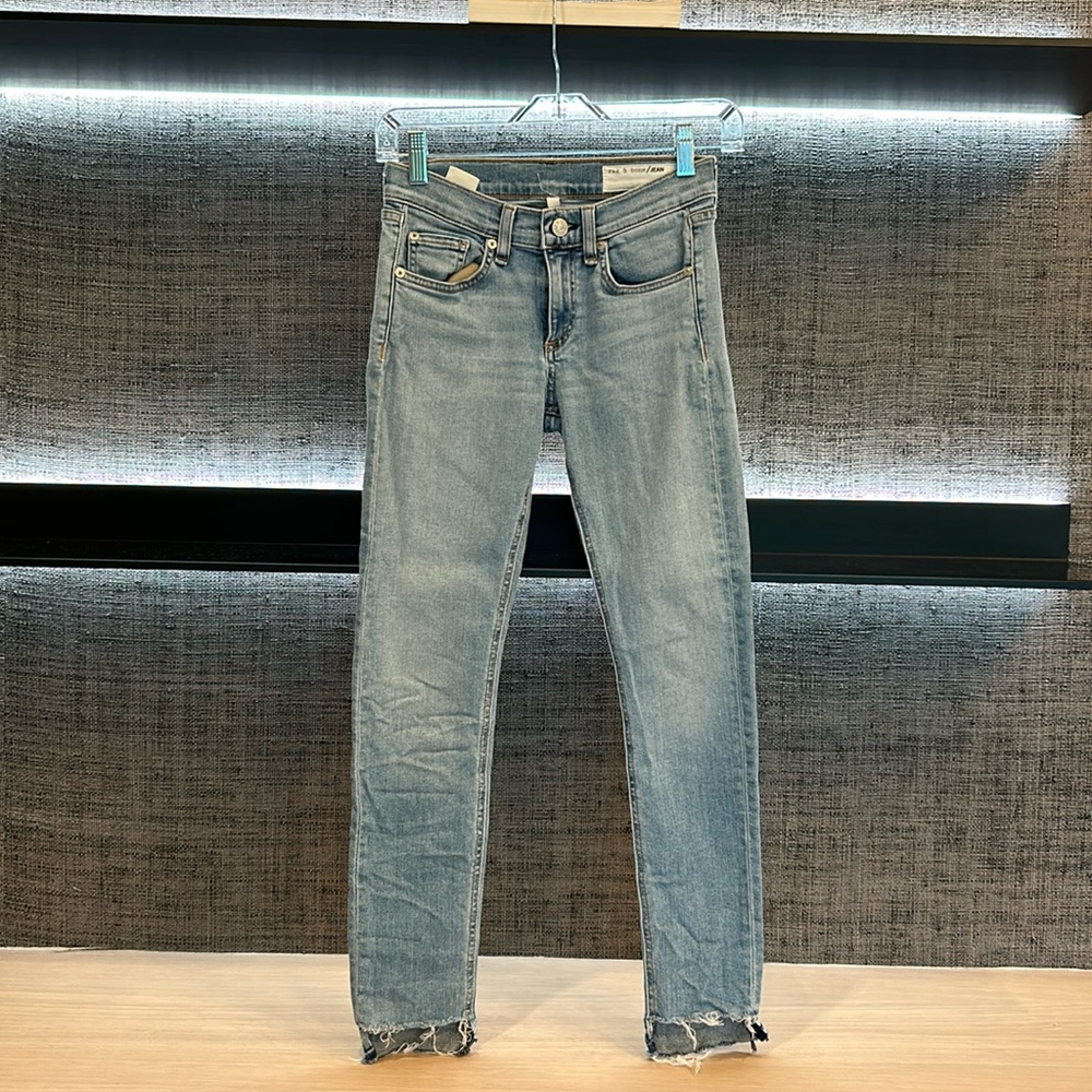 Rag & bone capri jean with high low ankle, size 25